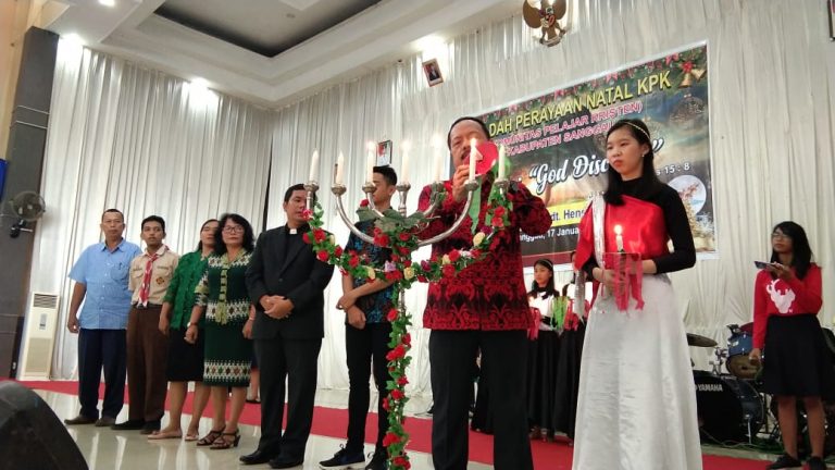 Wabup Sanggau Hadir Dalam Perayaan Natal Bersama Dengan Komunitas Pelajar Kristen Sanggau