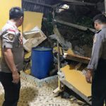 Dua Rumah di Entikong Rusak Dihantam Longsor