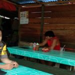 Ingatkan Masyarakat BHabinkamtibmas Sampaikan Pesan Kamtibmas