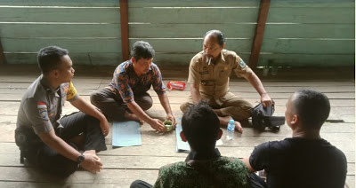 Briptu Roy Cegah Gangguan Kamtibmas di Desa Suruh Tembawang