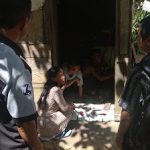 Polres Sanggau Perduli, Beri Bantuan Masyarakat Miskin