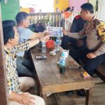 Sambang Warga, Bhabinkamtibmas Sosialisasikan Penerimaan Polri TA 2020