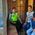 Sambil Ngopi Bhabinkamtibmas Berikan Himbauan Kamtibmas