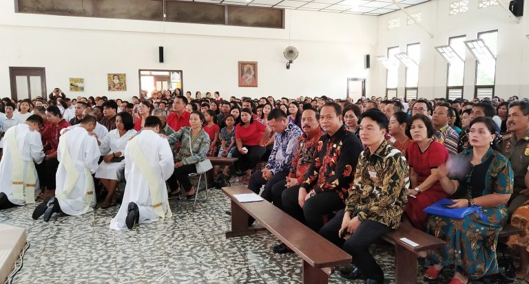Sebanyak 6 Imam Kapusin Ditahbiskan Uskup Sanggau