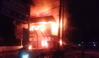 2 Unit Toko Ritel Modern Hangus Terbakar di Tayan Hulu Sanggau Kalimantan Barat