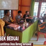 Bhabinkamtibmas Berikan Himbauan Tentang Corona di Kantor Desa