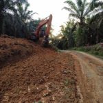 Jalan dibuka, akses ke Dusun Sekura terbuka