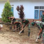 Agar lingkungan tetap bersih, ini dilaksanakan prajurit TMMD