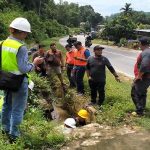 Kadis DBM SDA Sanggau Bersama PPK Cek Drainase di Tanjakan Semboja