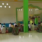 Satgas TMMD Kodim Sanggau Ikuti Ibadah Bersama di Masjid Al Mutaqqin Dusun Sekura