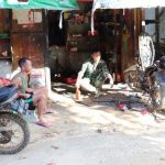 Bengkel Motor Menjadi Sasaran Komsos Satgas TMMD Kodim Sanggau