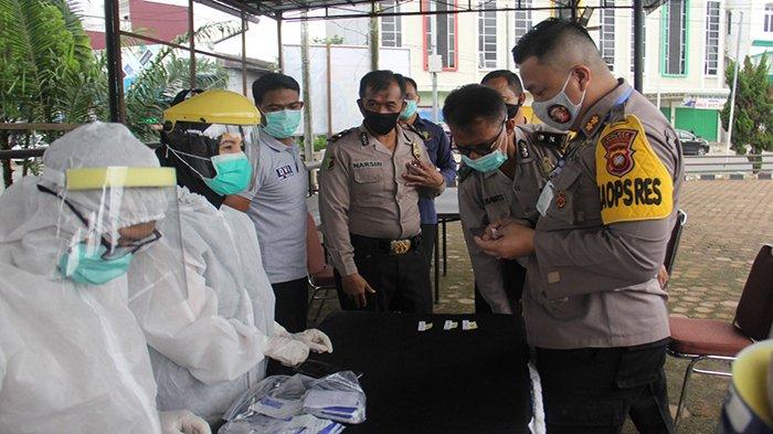 53 Personel Polres Sanggau Lakukan Rapid Test Cegah Penularan Virus Corona