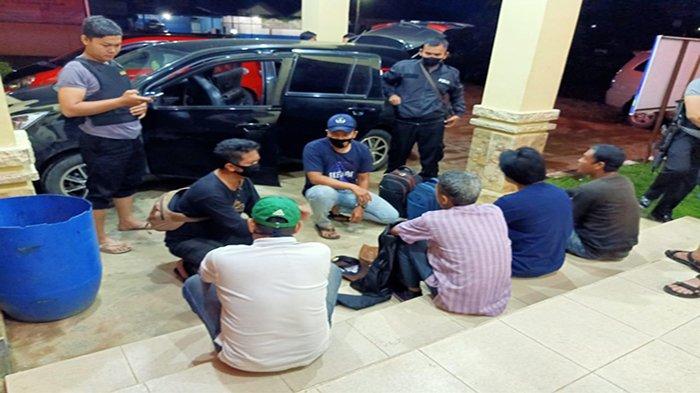 Polisi Amankan Terduga Pelaku Penipuan Dengan Modus Hipnotis di Simpang Ampar Tayan