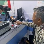 Keberangkatan Haji Ditunda, Kantor Imigrasi Sanggau Tetap Berikan Pelayanan Paspor CJH
