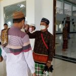 Gelar Sholat Jumat Berjamaah, Masjid Agung Al-Mu