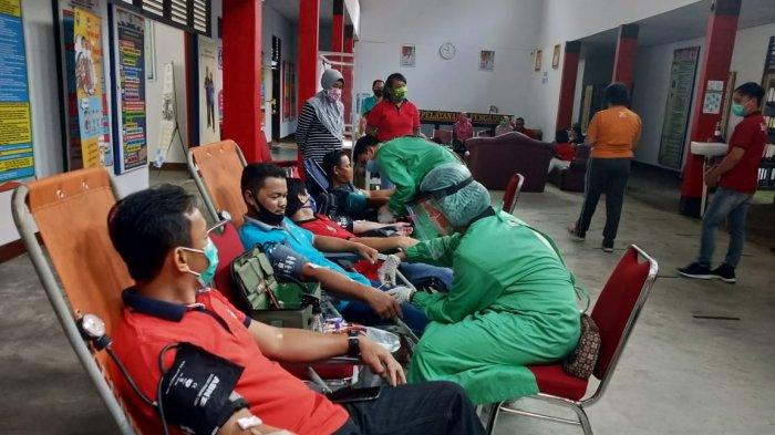 PMI Sanggau Kembali Gelar Donor Darah di BKPSDM dan Masjid Hidayatusshalihin