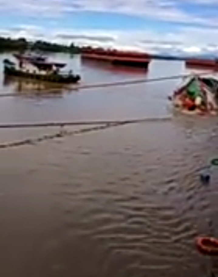 Tugboat Penarik Tongkang Bauksit PT KBP Tenggelam di Perupuk, Tayan Hilir