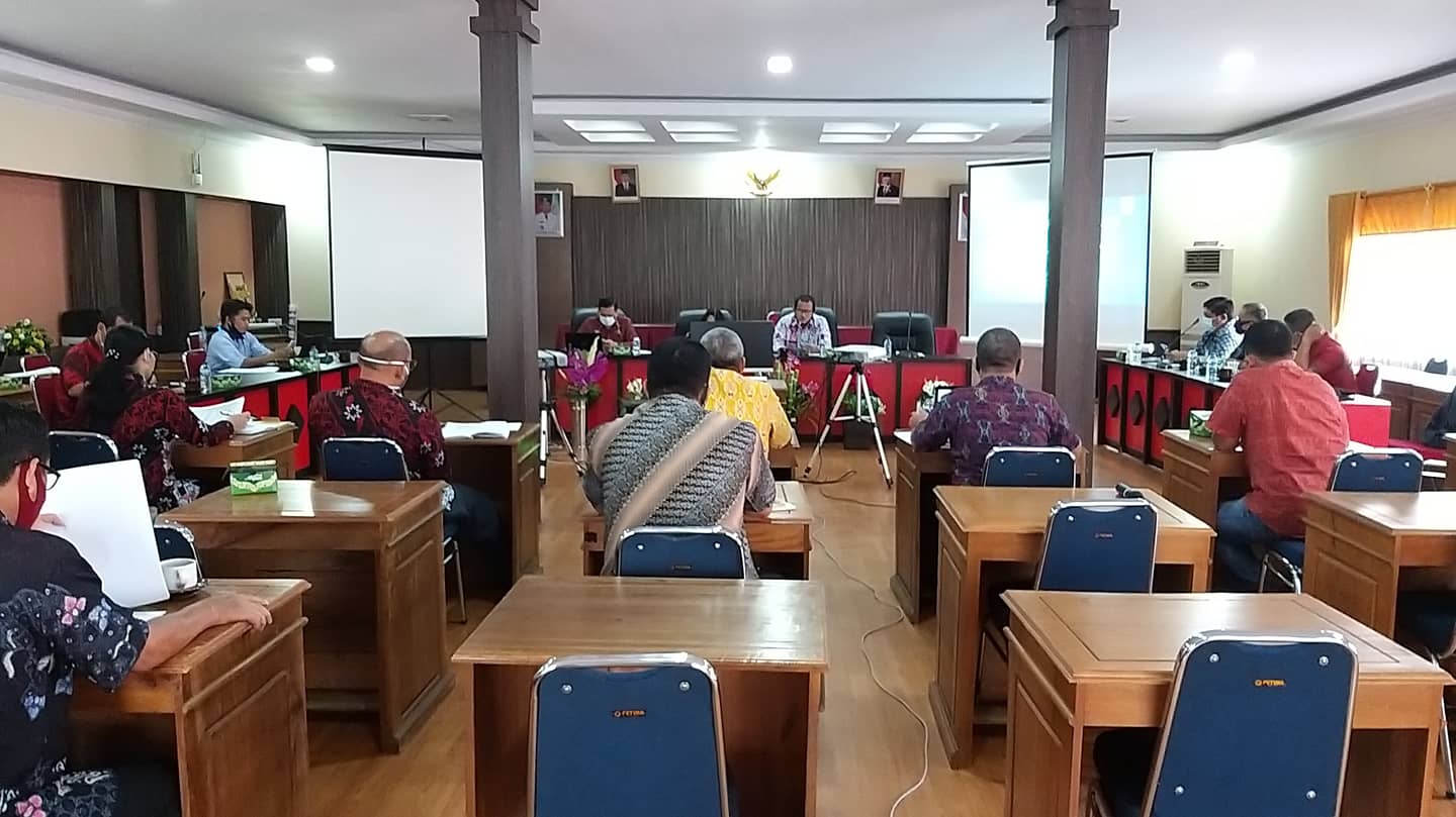 Rakor Tim Pembina dan Tim Sekretariat Program Desa Fokus Kabupaten Sanggau Tahun 2020