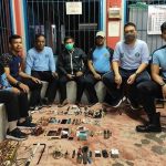BREAKING NEWS - Kamar Warga Binaan Rutan Sanggau Digeledah, 9 Handphone Hingga 4 Sajam Disita