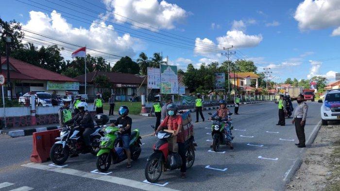 Satlantas Polres-Dishub Sanggau Buat RHK bagi Pengendara di Traffic Light Jalan Jenderal Sudirman