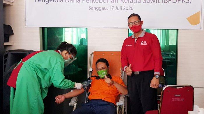 PMI Sanggau Gelar Donor Darah Sukarela di Disbunak Sanggau