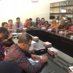BAPPEDA KABUPATEN SANGGAU MENGHADIRI RAPAT SOSIALISASI TIM PERCEPATAN AKSES KEUANGAN DAERAH (TPAKD) DI PONTIANAK