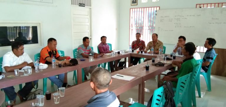 Dinas Perkebunan dan Peternakan Kabupaten Sanggau Giatkan Sosialisasi Program Peremajaan Sawit Rakyat