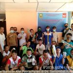 PENYERAHAN ALAT PASCA PANEN KARET