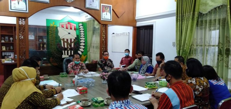 Rapat Pembahasan Kerja Sama Multipayment Pembayaran Pajak Daerah Yaitu PBB-P2 dan BPHTB dengan PT. Bank Pembangunan Daerah Cabang Sanggau