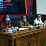 PERTEMUAN KOMISI I DPRD PROV. KALBAR DENGAN PEMKAB SANGGAU
