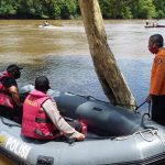 Main Terjun-terjunan dari Pohon, Seorang Anak Dikabarkan Tenggelam di Sungai Sekayam