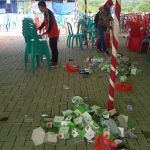 PASCA ACARA WAYANG KULIT DAN CAMPUR SARI DINAS LINGKUNGAN HIDUP LAKUKAN KERJA BAKTI – Dinas Lingkungan Hidup