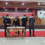 Akhirnya DPRD Sanggau, Syahkan Dua Raperda Usulan Eksekutif