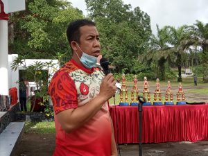 DINSOSP3AKB Kab. Sanggau Gelar Lomba Aksi Bersih Makam Pahlawan dalam rangka Memperingati Hari Pahlawan Tahun 2020