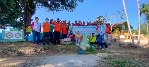 Peringati HPSN 2021 dan Sambut Hari Jadi Ke 405 Kota Sanggau, DLH Sanggau lakukan Kerja Bakti Bersama – Dinas Lingkungan Hidup