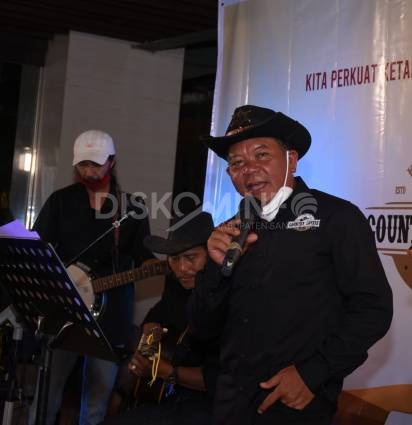 Bupati Sanggau Hadir Pada Acara Anniversarry Khatulistiwa Country Lovers Club