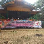 Sambut Hari Jadi Kota Sanggau ke-405, DLH Kab. Sanggau lakukan kerja bakti bersama di Kawasan Makam Raja Mengkiang – Dinas Lingkungan Hidup