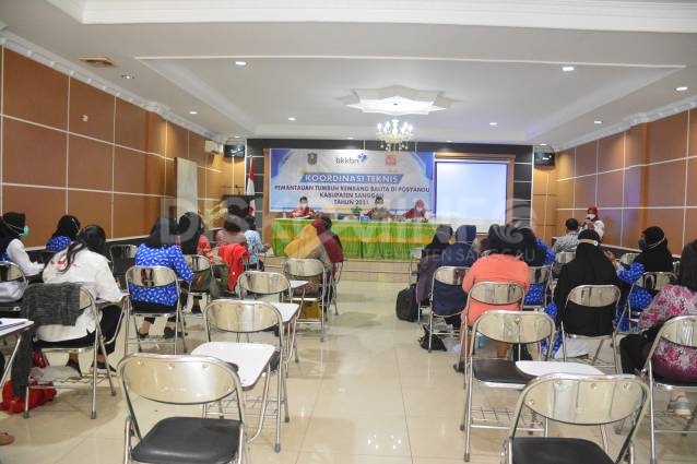 DINSOSP3AKB Kabupaten Sanggau Gelar Koordinasi Teknis Gerakan Tumbuh Kembang Balita Di Posyandu Kabupaten Sanggau Tahun 2021