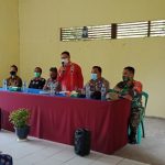Dinsosp3akb Kab. Sanggau Gelar Penyerahan Buku Tabungan Bantuan Sosial kepada 98 Orang Lansia di Desa Jangkang