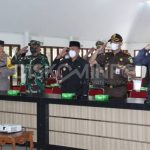Bupati Sanggau beserta Forkopimda Kabupaten Sanggau Mengikuti Upacara Peringatan Hari Berkabung Daerah Secara Daring