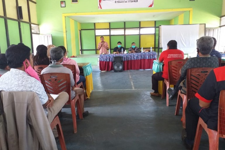 Pelatihan Pengurus Badan Usaha Milik Desa (BUMDES) di Kecamatan Tayan Hilir