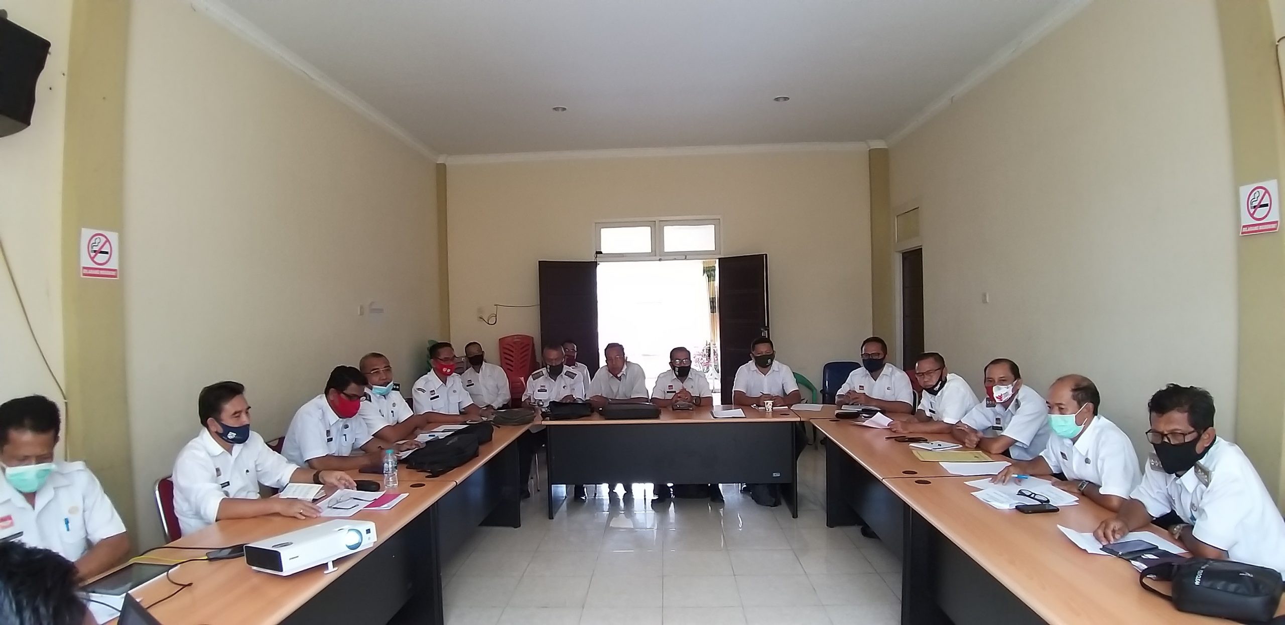 Rapat Koordinasi Terkait Evaluasi dan Perkembangan BUMDES di Kabupaten Sanggau Bersama Camat se- Kabupaten Sanggau