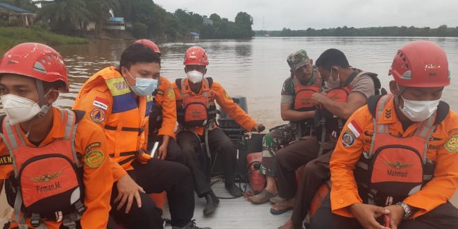 Jasad Balita 2 Tahun di Meliau yang Tenggelam di Sungai Kapuas Ditemukan Nyangkut di Ranting Kayu – Kalimantan Today