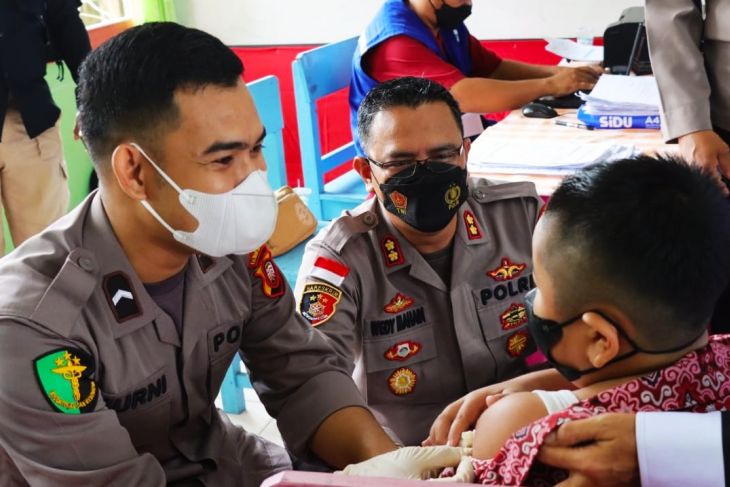 Vaksinasi anak di 23 kecamatan Kapuas Hulu kabupaten perbatasan
