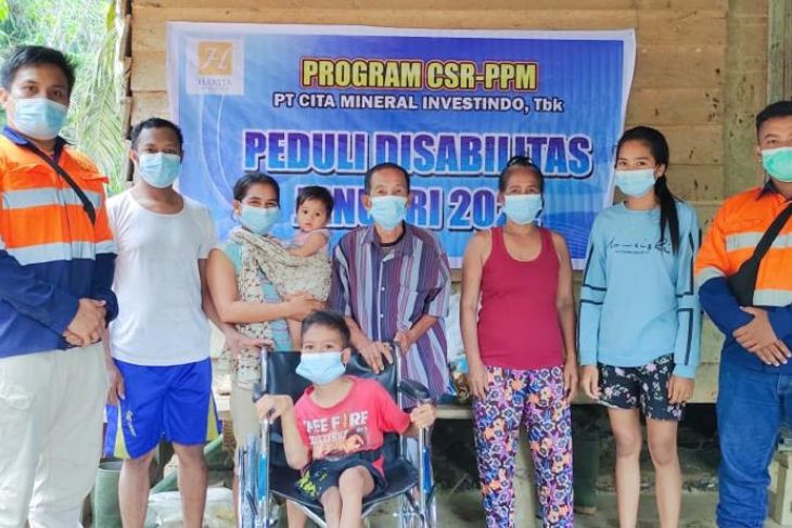 PT CMI bantu penyandang disabilitas di Kecamatan Air Upas dan Marau