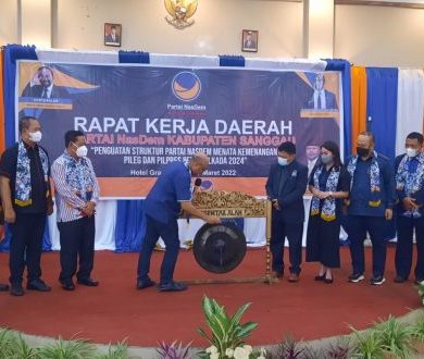 Ami Dolah Minta Kader Nasdem Sanggau Tetap Solid, Bersatu, dan Kerja Nyata – Kalimantan Today