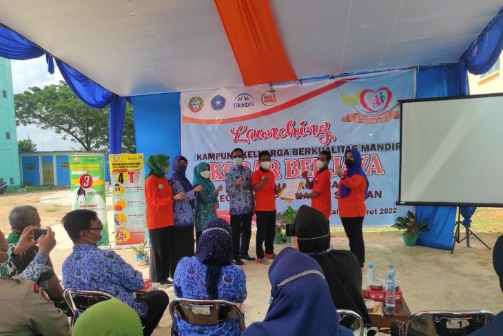 BKKBN resmikan kampung Keluarga Berkualitas di Pontianak
