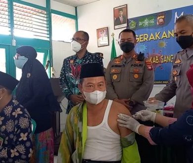 Vaksinasi Booster Massal Kembali Digelar Pemkab Sanggau – Kalimantan Today