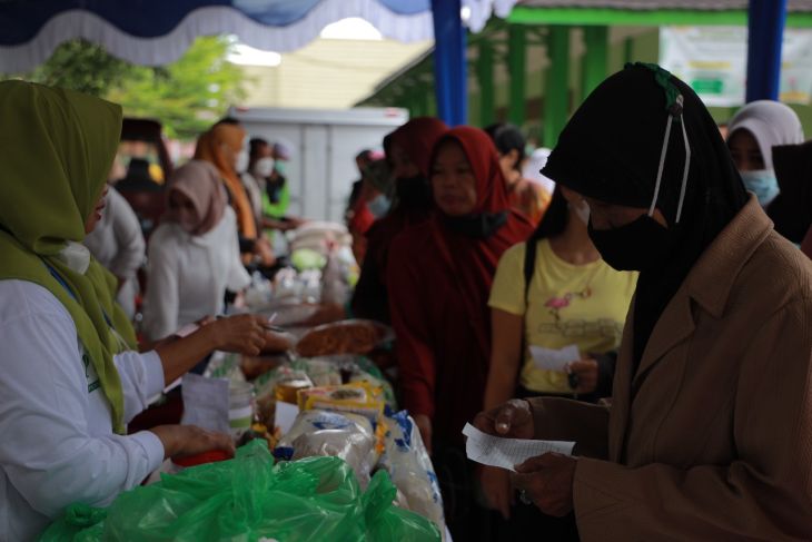 Sambut Idul Fitri, Pemkot Pontianak gelar operasi pasar di enam kecamatan