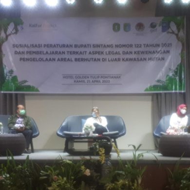 Bappeda Kabupaten Sanggau Menghadiri Undangan Sosialisasi Peraturan Bupati Sintang Nomor 122 Tahun 2021